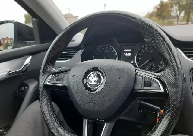 SKODA Octavia Combi 1.6 TDI Green tec DSG Solution