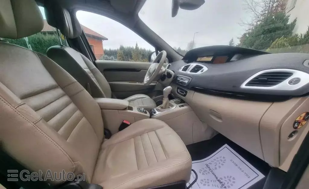 RENAULT Scenic 