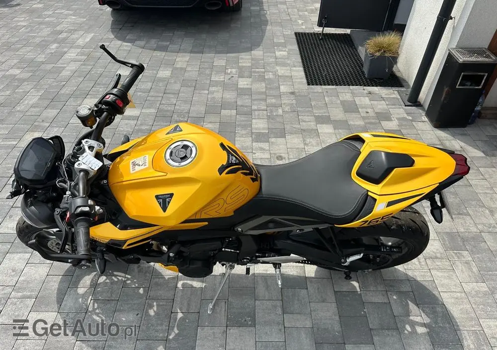 TRIUMPH Street Triple 