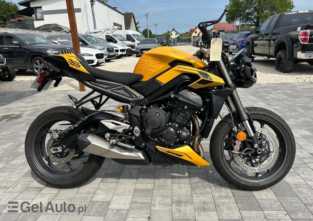 TRIUMPH Street Triple 