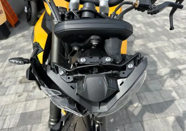 TRIUMPH Street Triple 