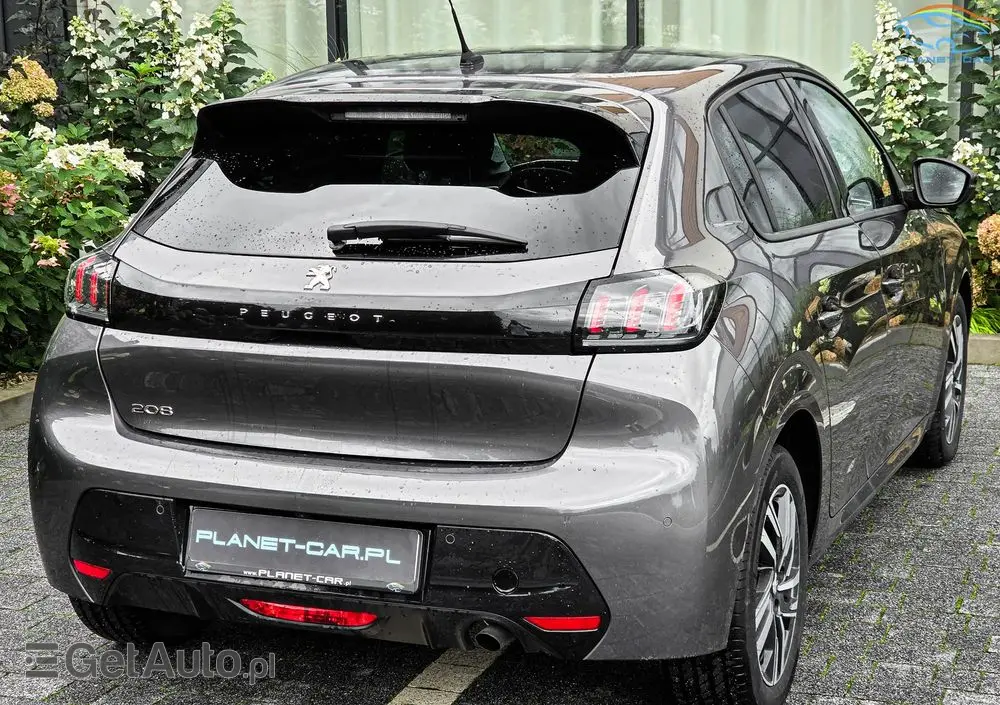 PEUGEOT 208 PureTech 100 EAT8 Active Pack