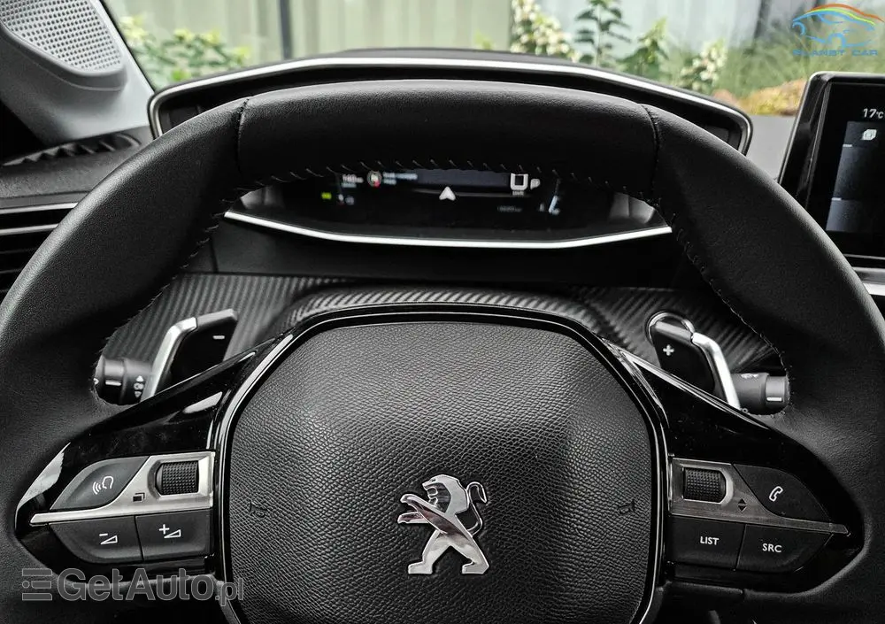 PEUGEOT 208 PureTech 100 EAT8 Active Pack