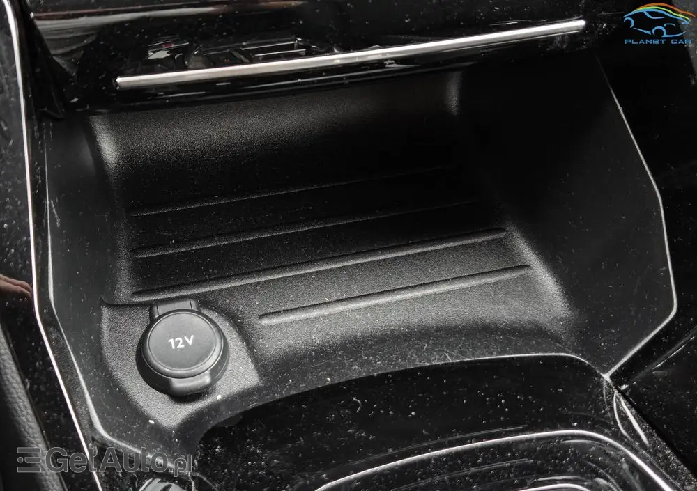 PEUGEOT 208 PureTech 100 EAT8 Active Pack