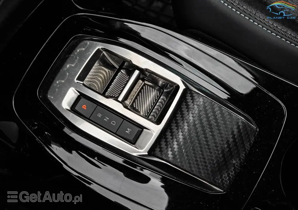 PEUGEOT 208 PureTech 100 EAT8 Active Pack