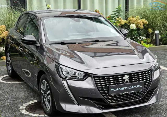 PEUGEOT 208 PureTech 100 EAT8 Active Pack