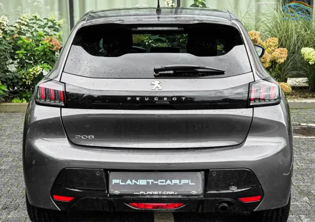 PEUGEOT 208 PureTech 100 EAT8 Active Pack