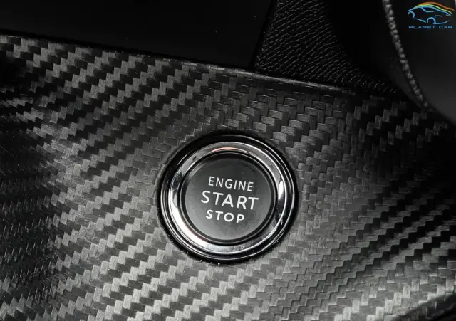 PEUGEOT 208 PureTech 100 EAT8 Active Pack