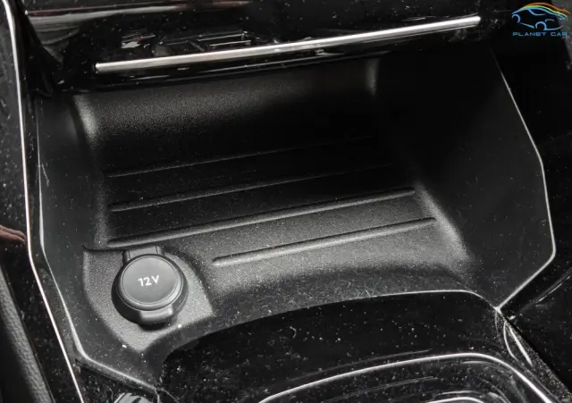 PEUGEOT 208 PureTech 100 EAT8 Active Pack