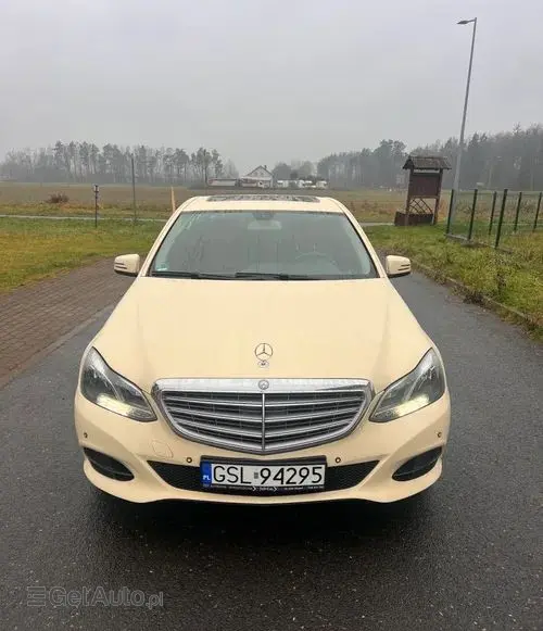 MERCEDES-BENZ Klasa E 