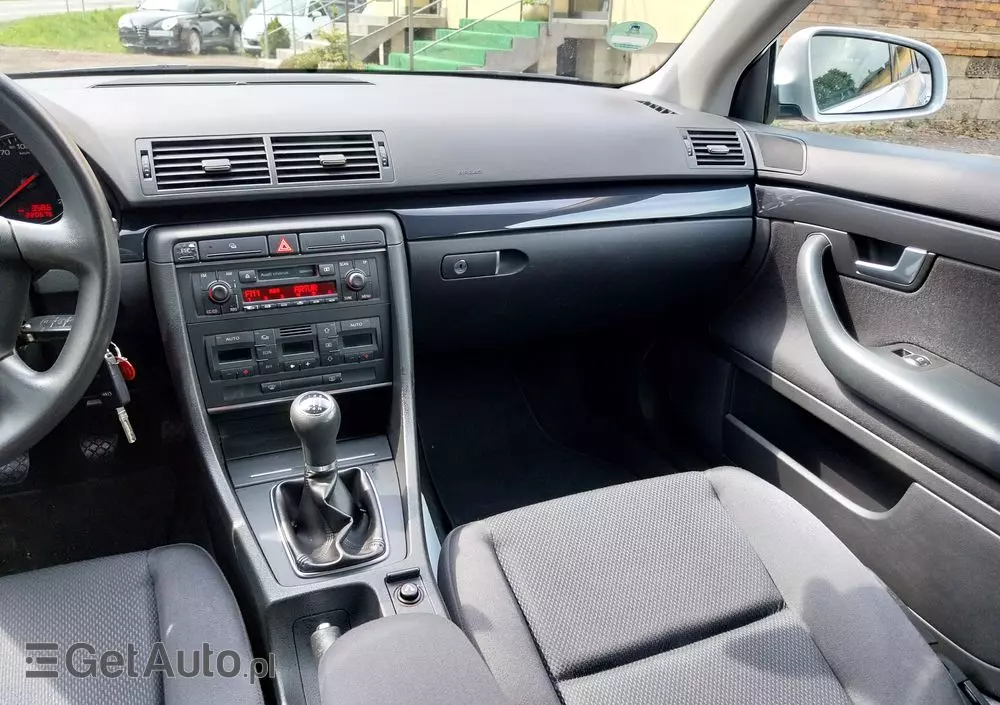 AUDI A4 Avant 2.0