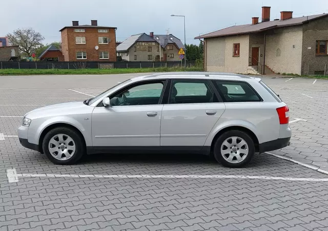 AUDI A4 Avant 2.0