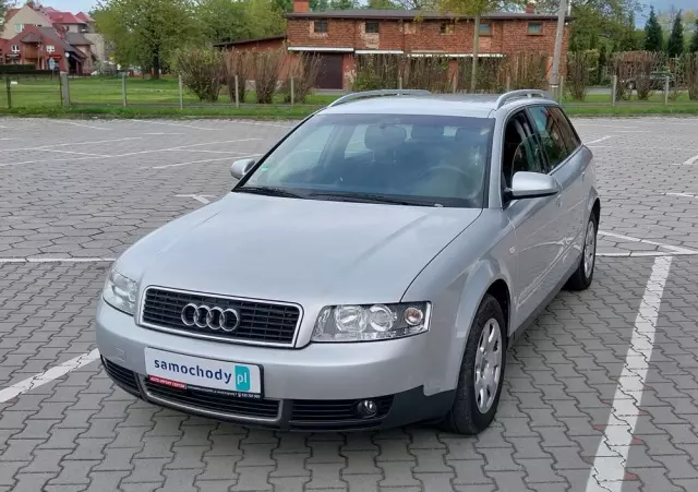 AUDI A4 Avant 2.0