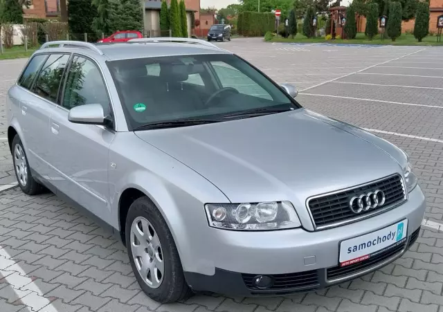AUDI A4 Avant 2.0