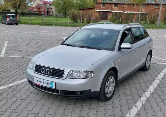 AUDI A4 Avant 2.0