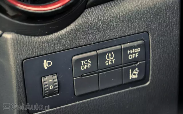 MAZDA CX-3 SKYACTIV-G 120 FWD Exclusive-Line