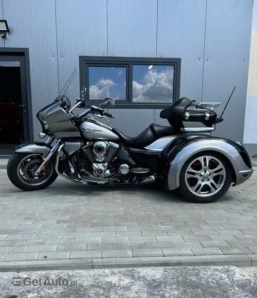 KAWASAKI VN 1700 Nomad 
