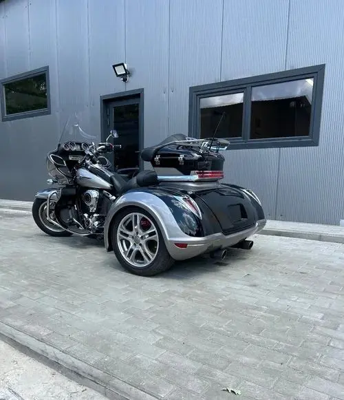 KAWASAKI VN 1700 Nomad 