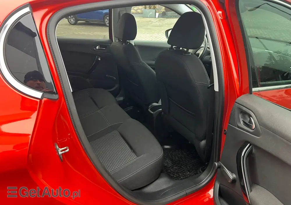 PEUGEOT 208 PureTech 110 Stop & Start EAT6 Allure