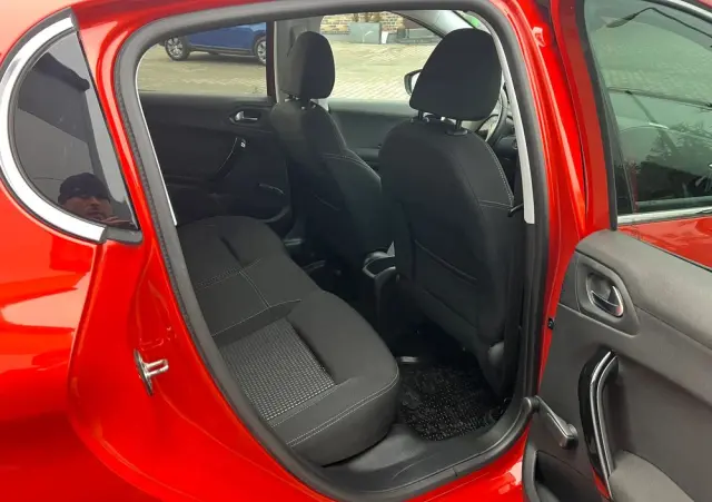 PEUGEOT 208 PureTech 110 Stop & Start EAT6 Allure