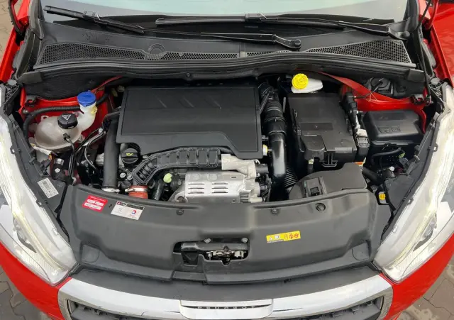 PEUGEOT 208 PureTech 110 Stop & Start EAT6 Allure