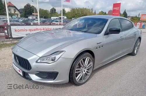 MASERATI Quattroporte 