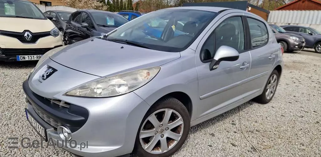 PEUGEOT 207 