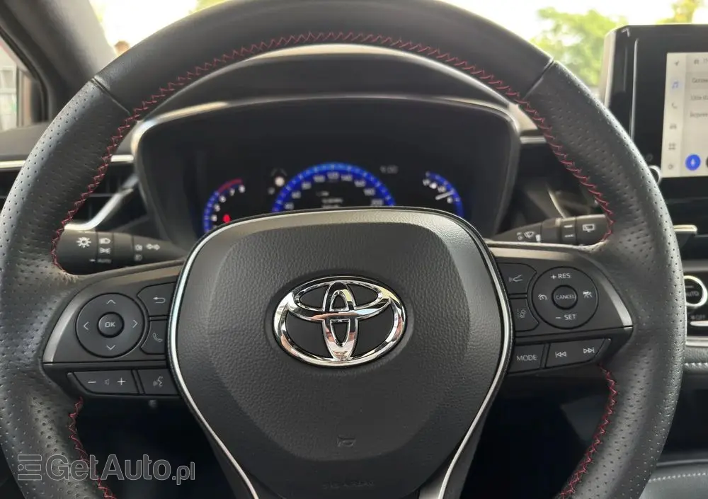 TOYOTA Corolla 2.0 Hybrid GR Sport
