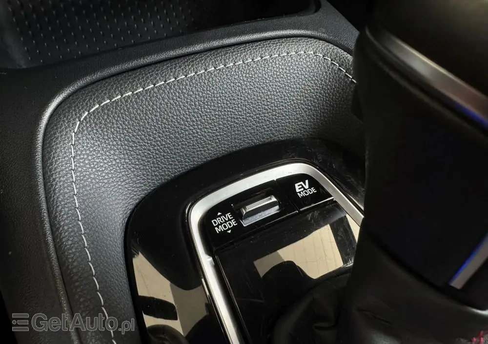 TOYOTA Corolla 2.0 Hybrid GR Sport