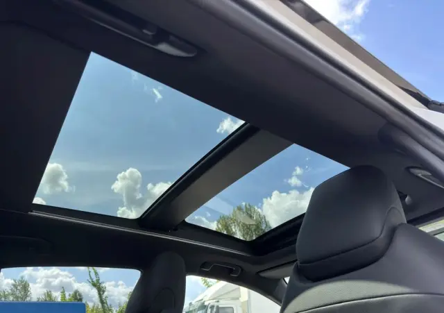 TOYOTA Corolla 2.0 Hybrid GR Sport