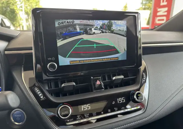 TOYOTA Corolla 2.0 Hybrid GR Sport