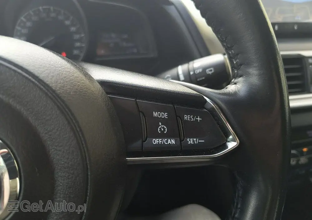 MAZDA 3 1.5 Skyenergy
