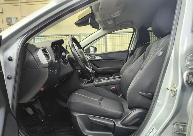 MAZDA 3 1.5 Skyenergy