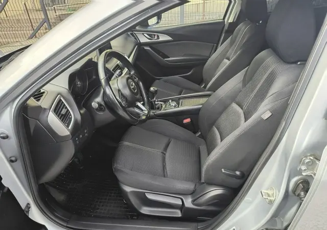 MAZDA 3 1.5 Skyenergy