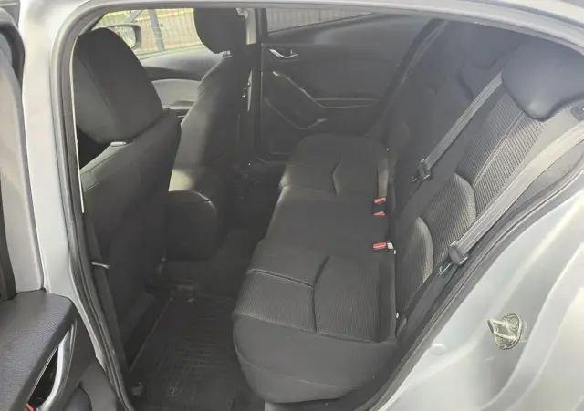 MAZDA 3 1.5 Skyenergy