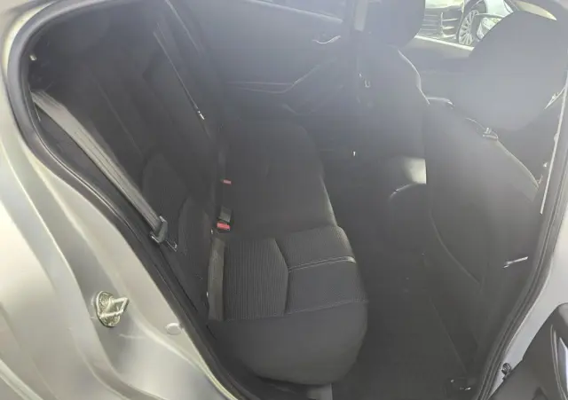 MAZDA 3 1.5 Skyenergy