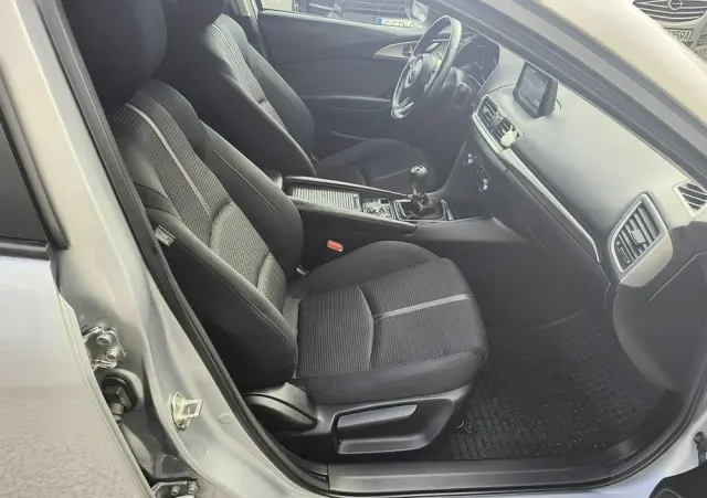 MAZDA 3 1.5 Skyenergy