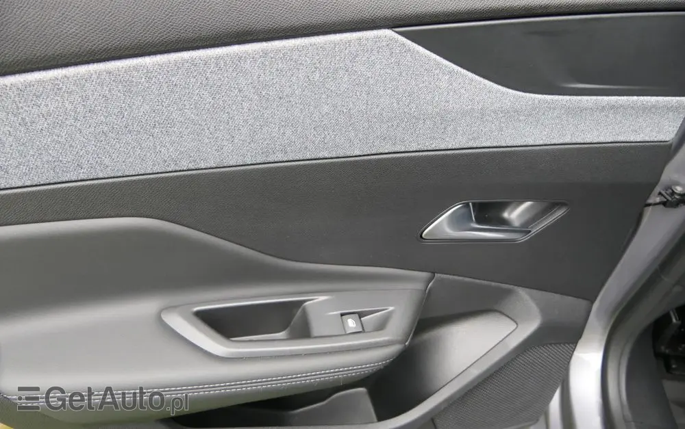 PEUGEOT 308 1.2 PureTech Allure S&S