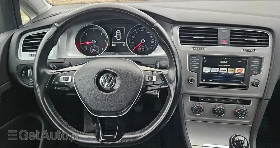 VOLKSWAGEN Golf 1.6 TDI BlueMotion Technology Trendline
