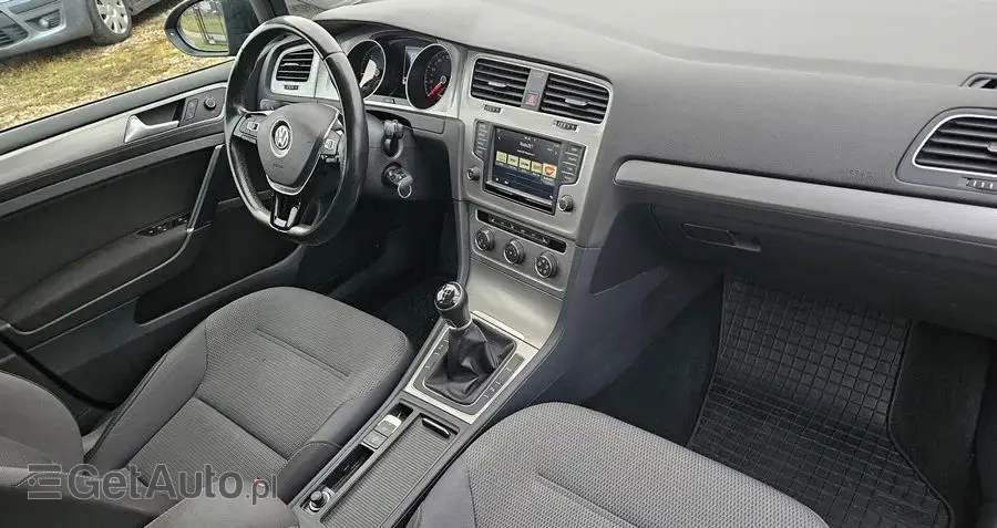 VOLKSWAGEN Golf 1.6 TDI BlueMotion Technology Trendline