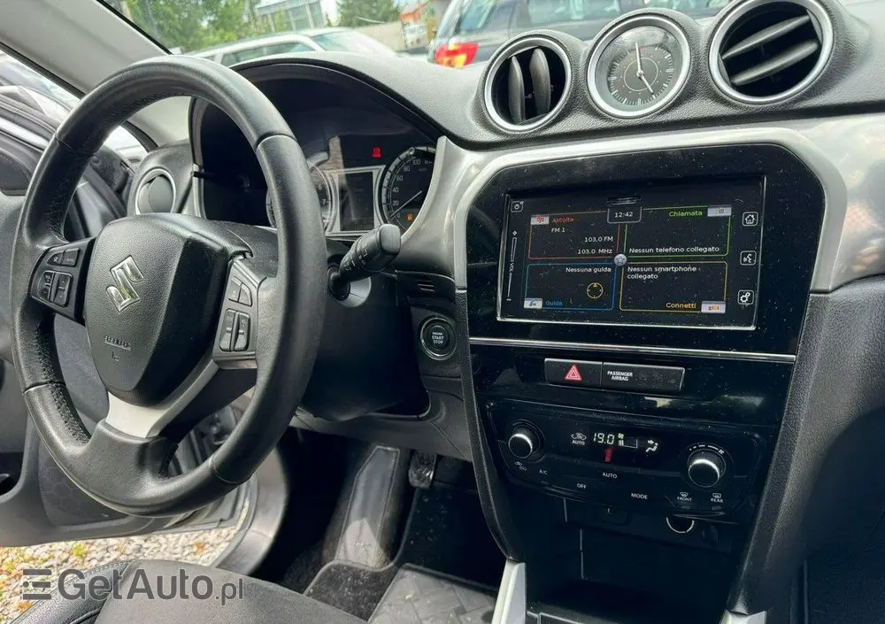 SUZUKI Vitara 