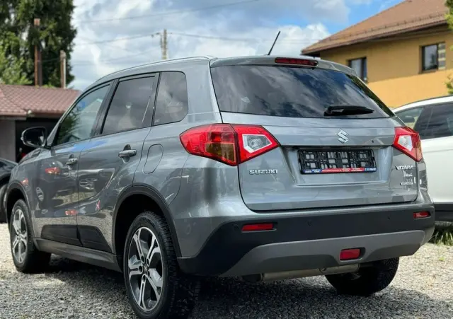 SUZUKI Vitara 