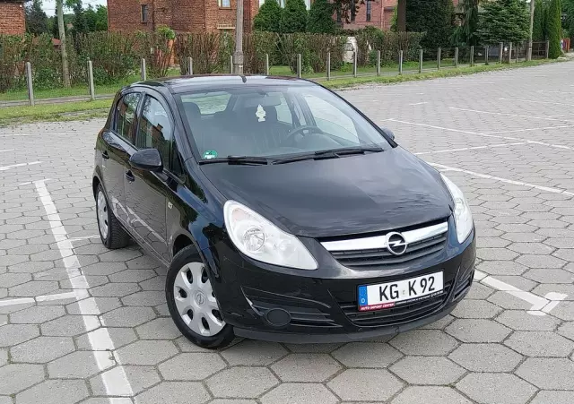 OPEL Corsa 1.2 16V Essentia