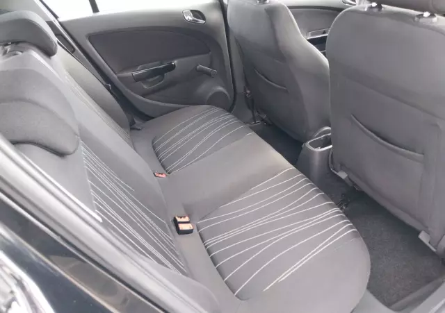 OPEL Corsa 1.2 16V Essentia