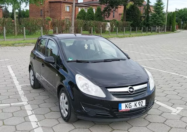 OPEL Corsa 1.2 16V Essentia