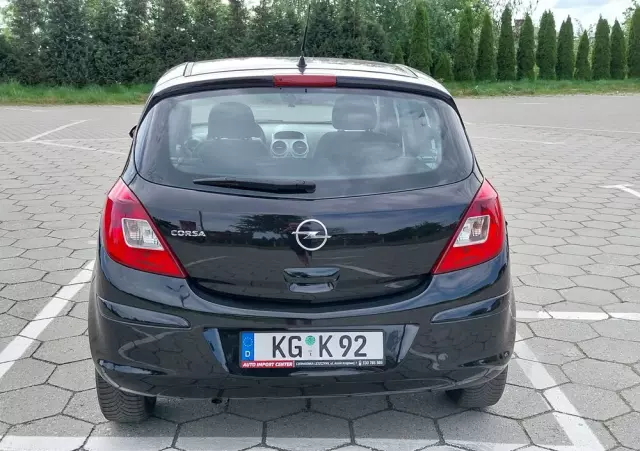 OPEL Corsa 1.2 16V Essentia