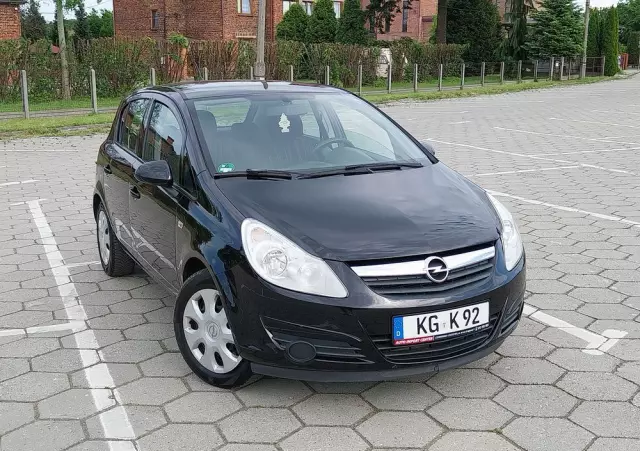 OPEL Corsa 1.2 16V Essentia