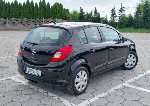 OPEL Corsa 1.2 16V Essentia