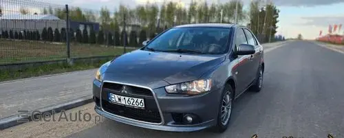 MITSUBISHI Lancer 