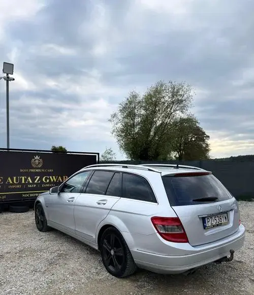 MERCEDES-BENZ 200 